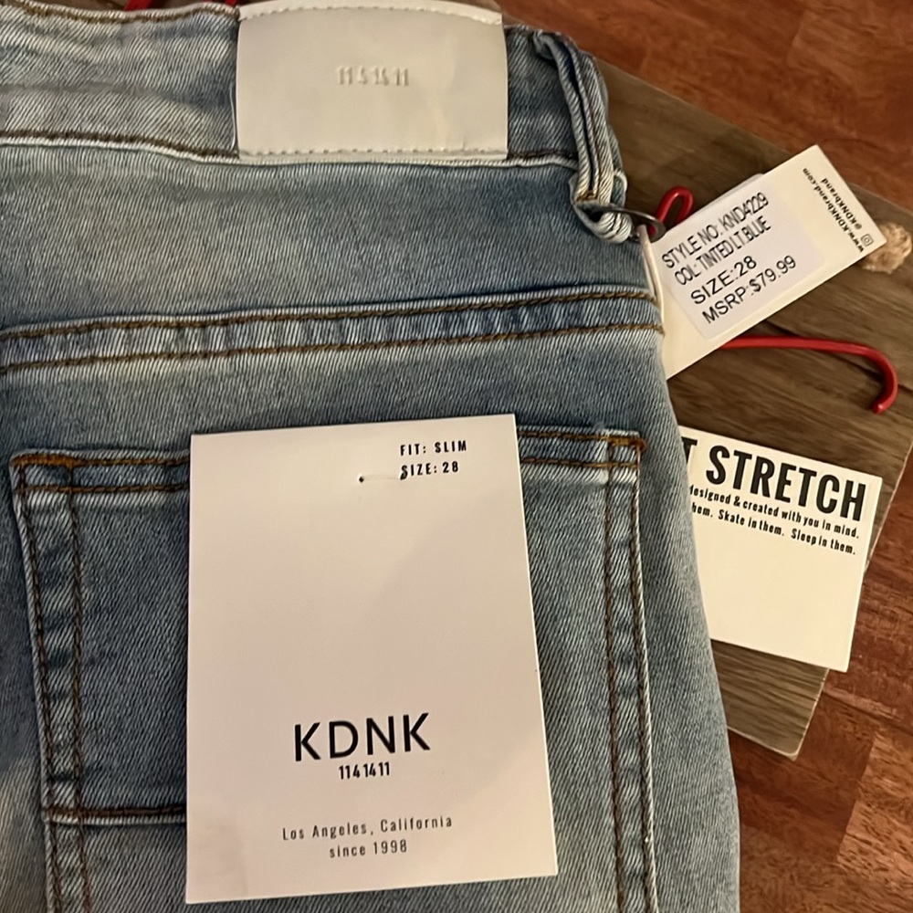 Jeans - Picture 4 of 5